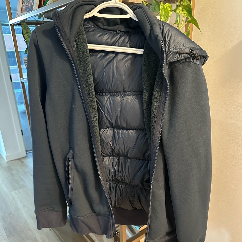Lululemon Men's Navy Hooded Jacket